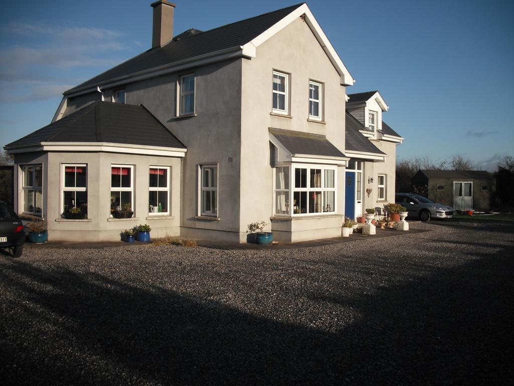 The Well Meadow B&B Nenagh Exteriör bild